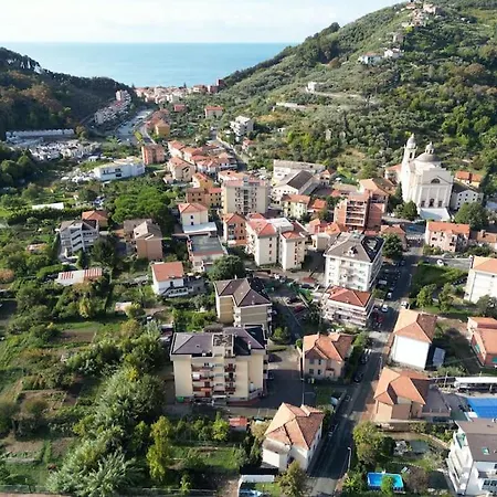 Casa Del Nonno * 세스트리레반떼