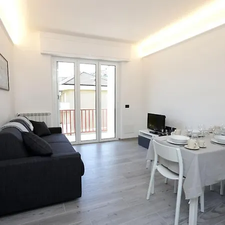 Casa Del Nonno شقة سيستري ليفانتي